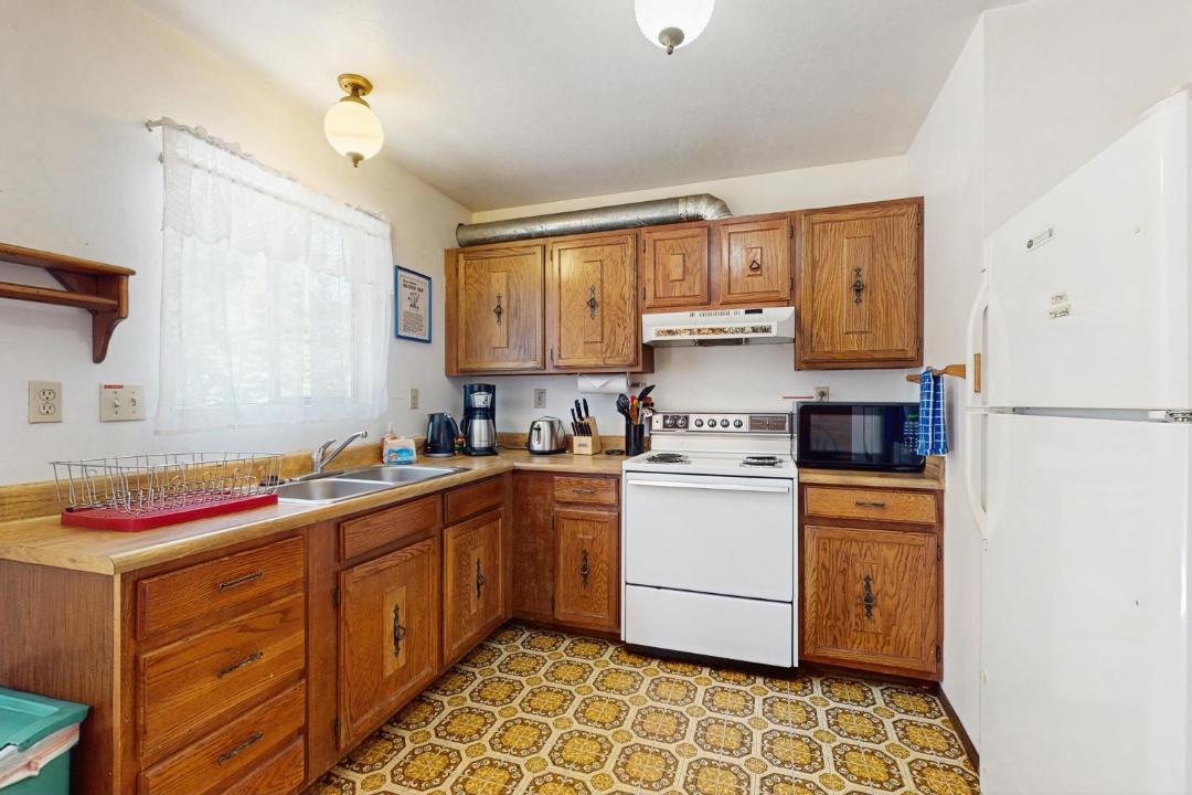 Photo of Others in Tahoma