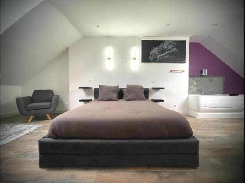 Photo of Others in Ham