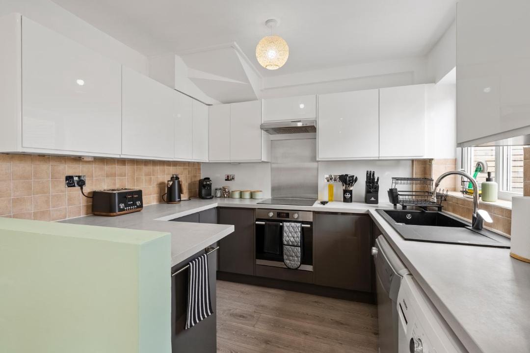 Photo of Kitchen in Selsdon and Ballards