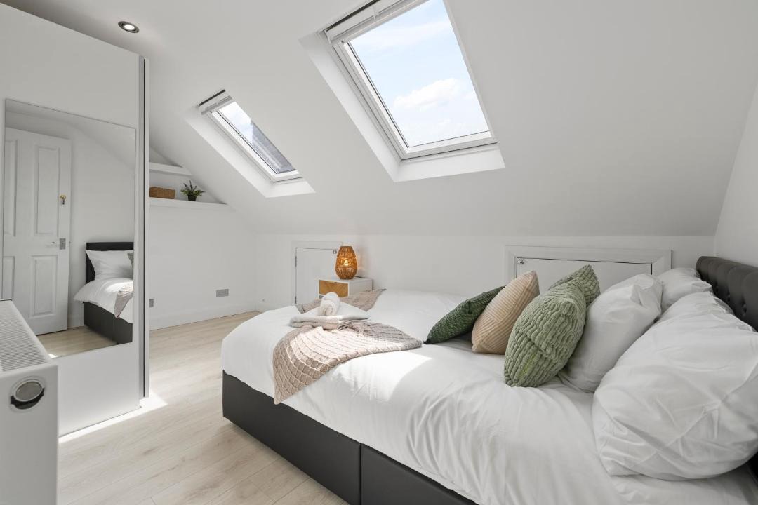 Photo of Bedroom in Selsdon and Ballards