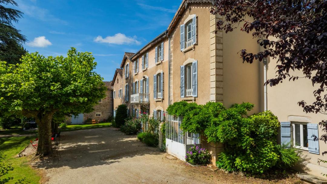 Photo of Others in Vire