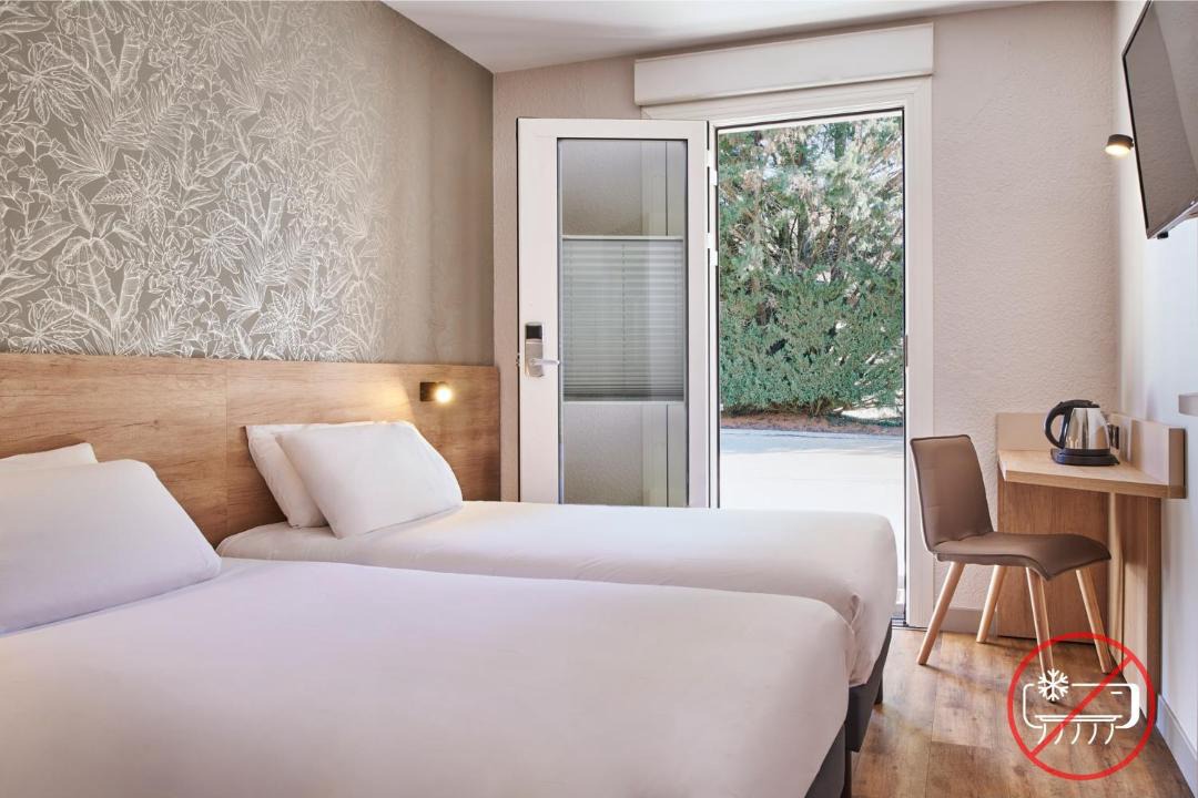 Photo of Others in Malay-le-Grand