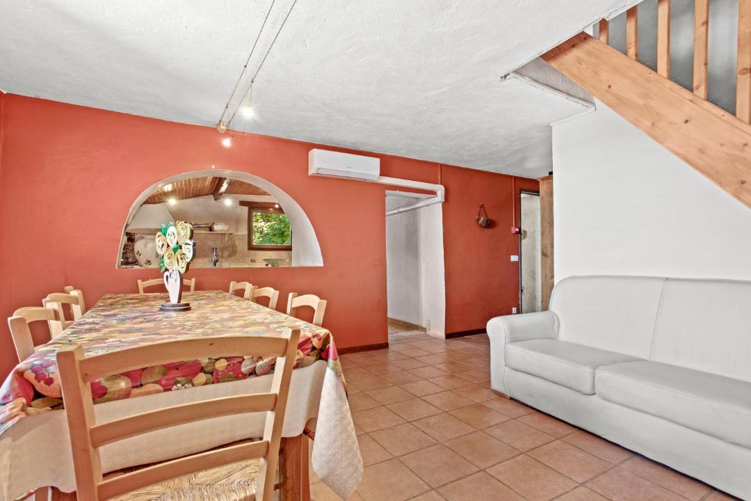 Photo of Others in Bargeme