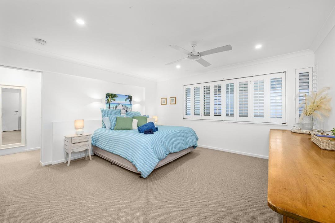 Photo of Others in Main Beach