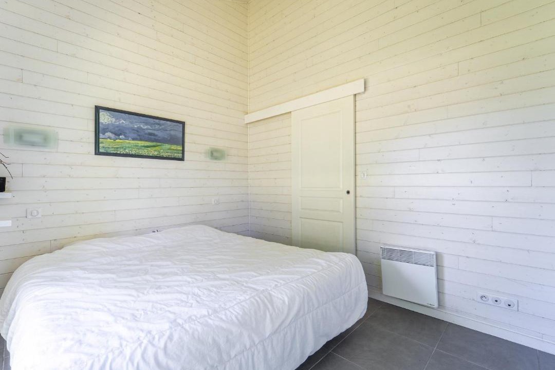 Photo of Bedroom in Gastes