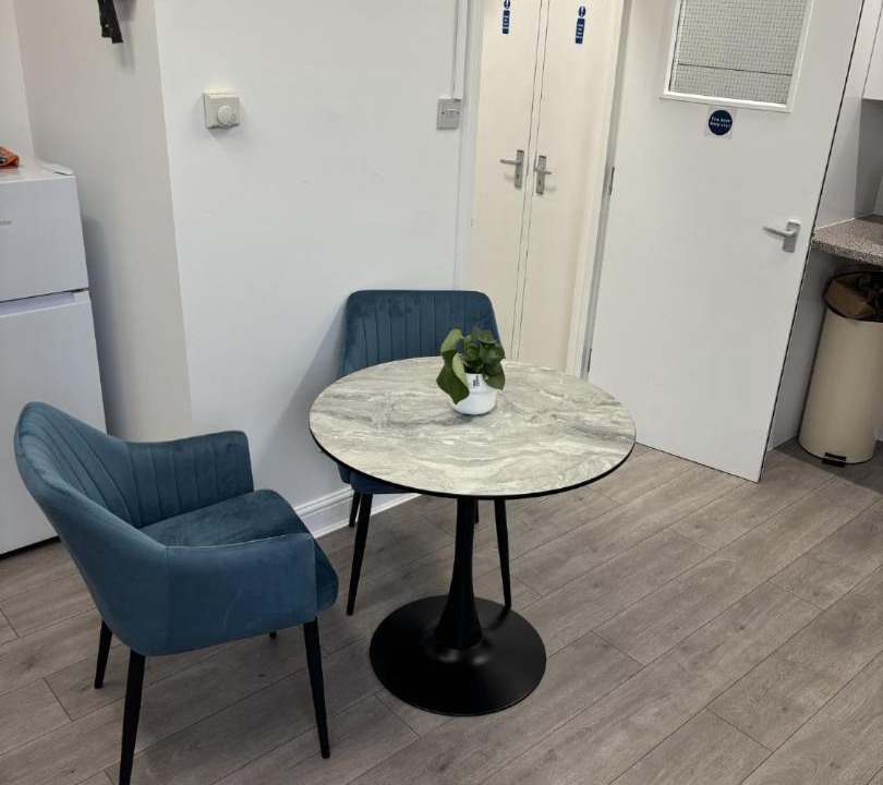 Photo of Others in Hammersmith Broadway