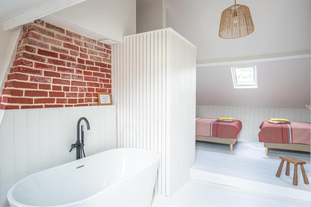 Photo of Bathroom in Etretat