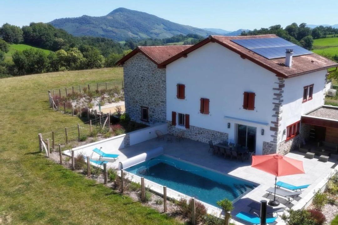 Photo of Others in Lasse