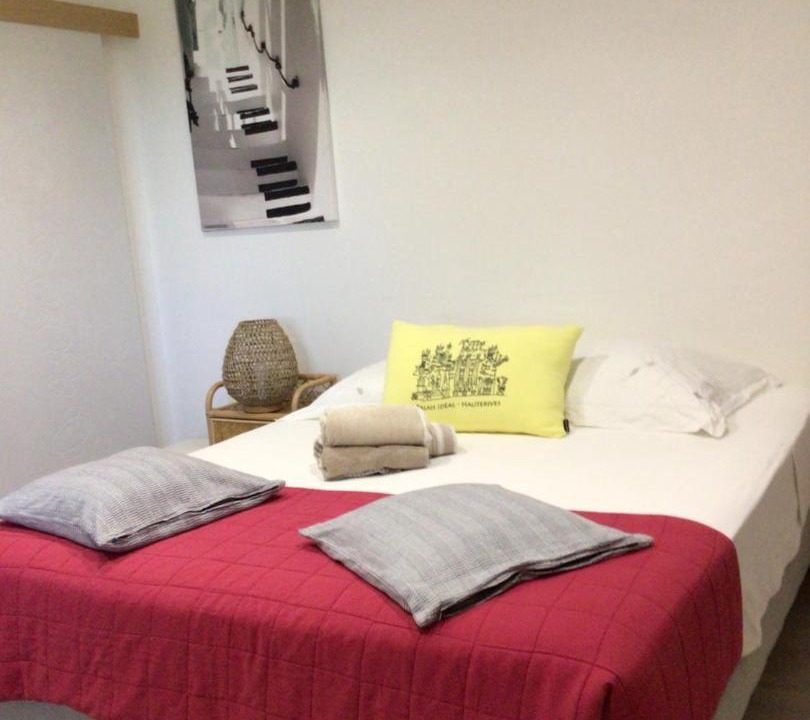 Photo of Bedroom in Chateauneuf-de-Galaure