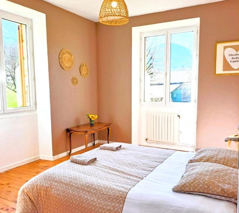 Photo of Bedroom in La Chapelle-en-Vercors