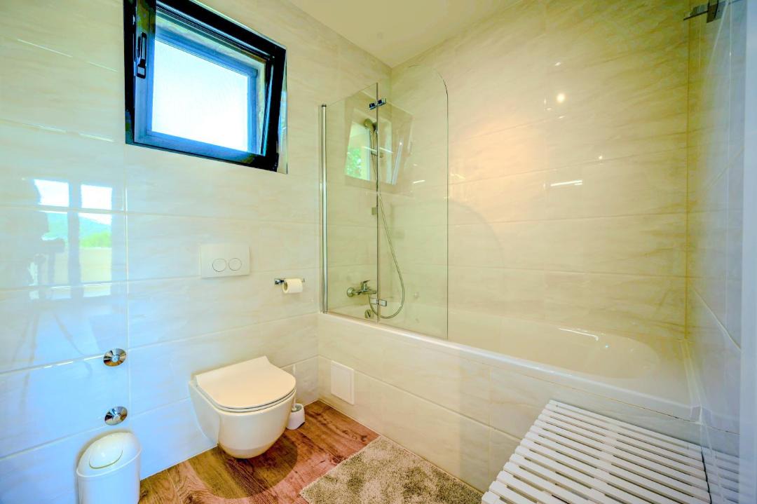 Photo of Bathroom in Betina