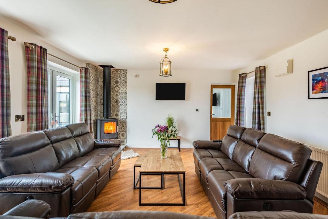 Photo of Others in Alford