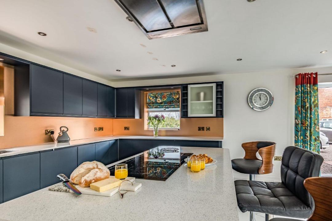 Photo of Others in Alford