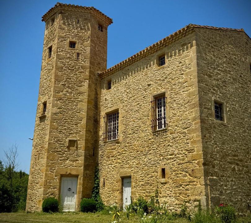 Photo of Buildings in Saint-Julien-de-Briola