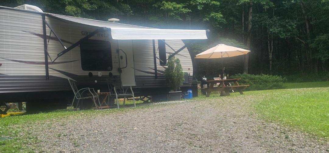 Photo of Others in Friendsville