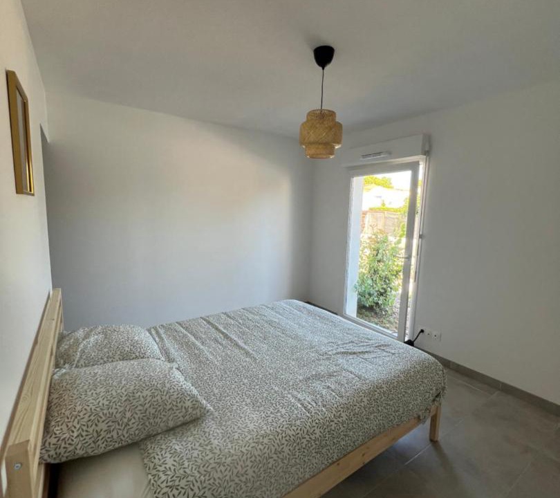 Photo of Bedroom in Saint-Jory