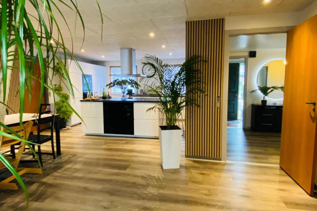 Photo of Others in Løsning