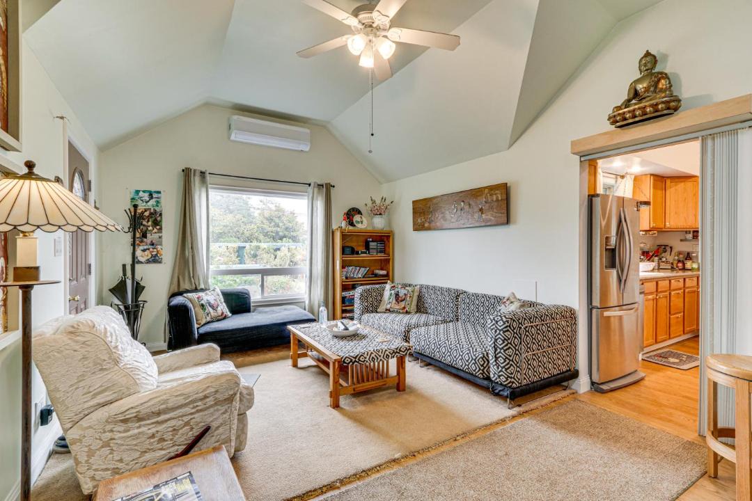 Photo of Others in Cedar Mill