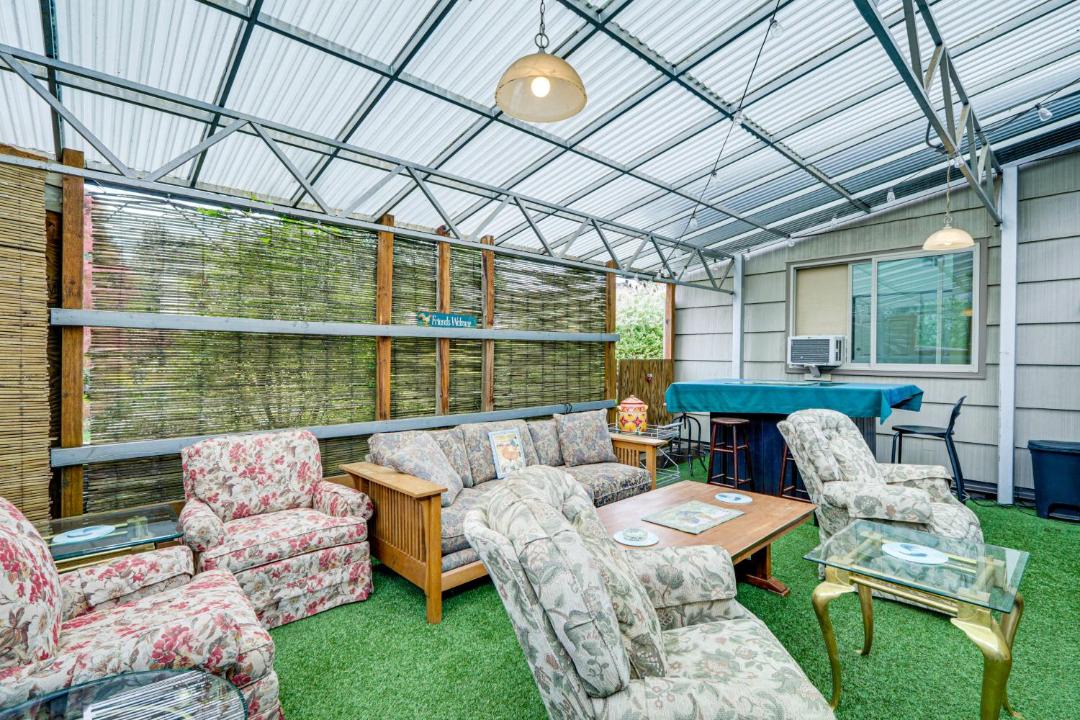 Photo of Others in Cedar Mill