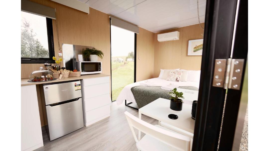 Photo of Others in Smeaton