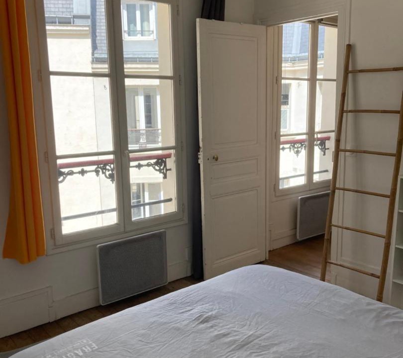 Photo of Bedroom in 18th Arrondissement