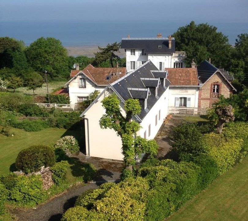 Photo of Buildings in Villerville