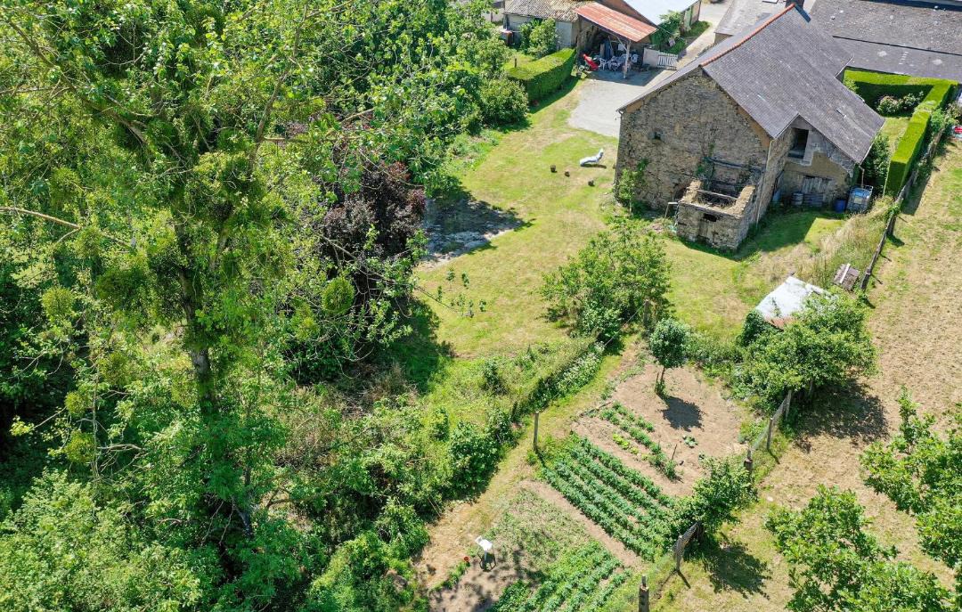 Photo of Others in Andouille-Neuville