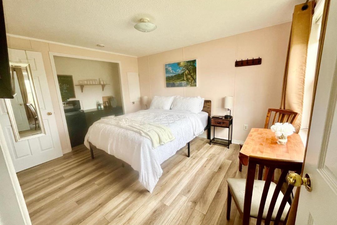 Photo of Bedroom in Alma