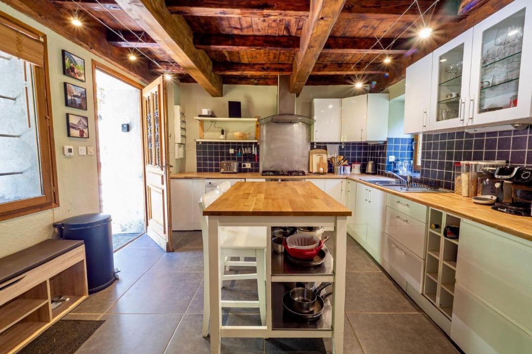 Photo of Kitchen in Le Bourg-d'Oisans