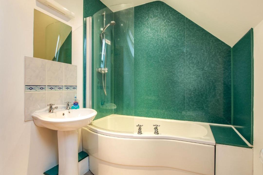 Photo of Bathroom in Alweston