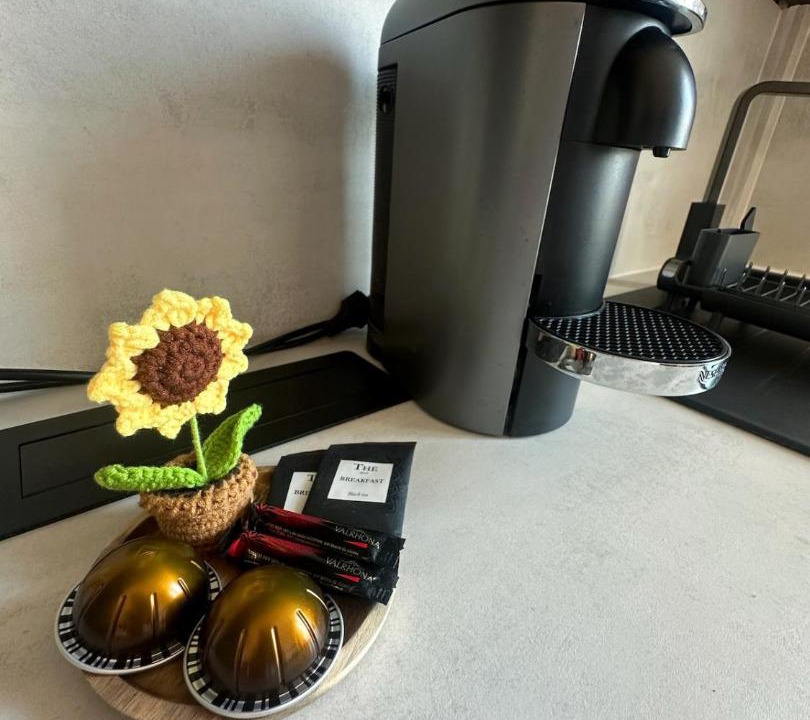 Photo of Others in Valence