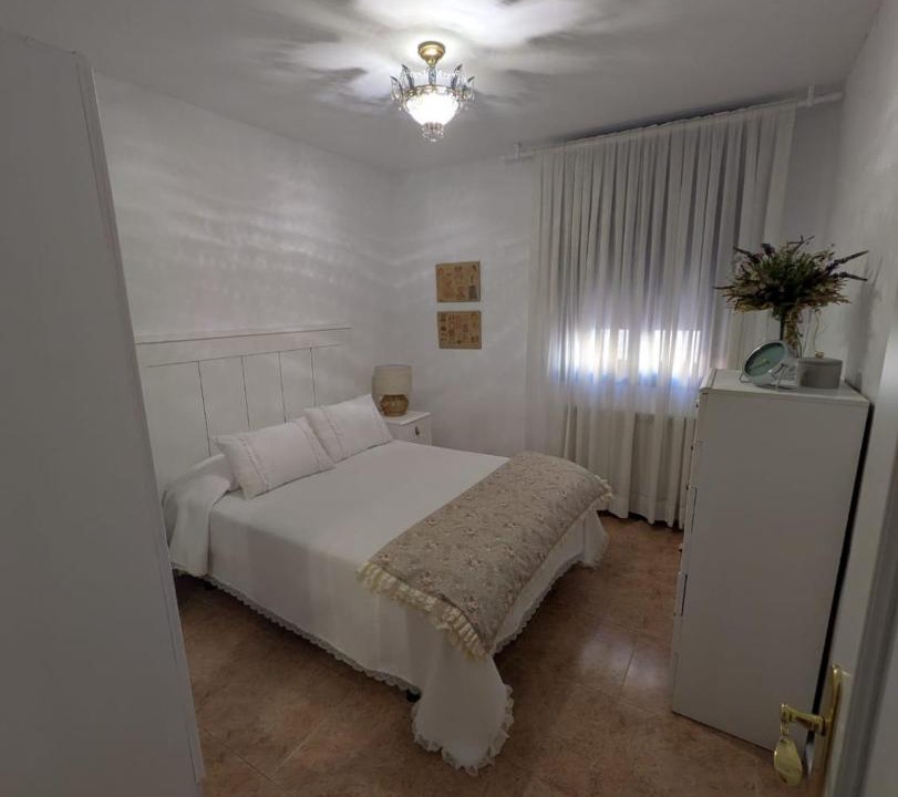 Photo of Bedroom in Alberite