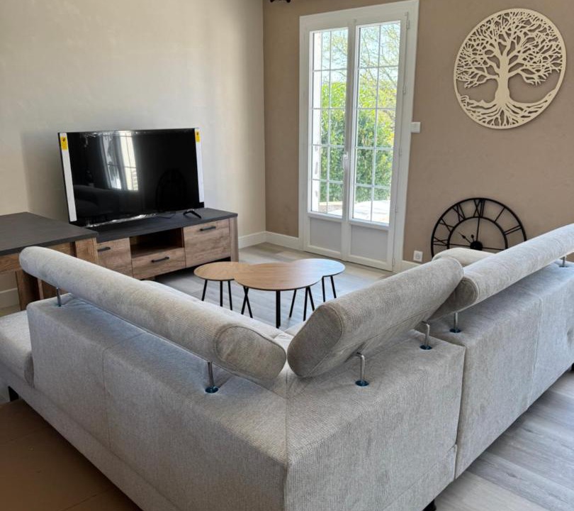 Photo of Livingroom in Thury