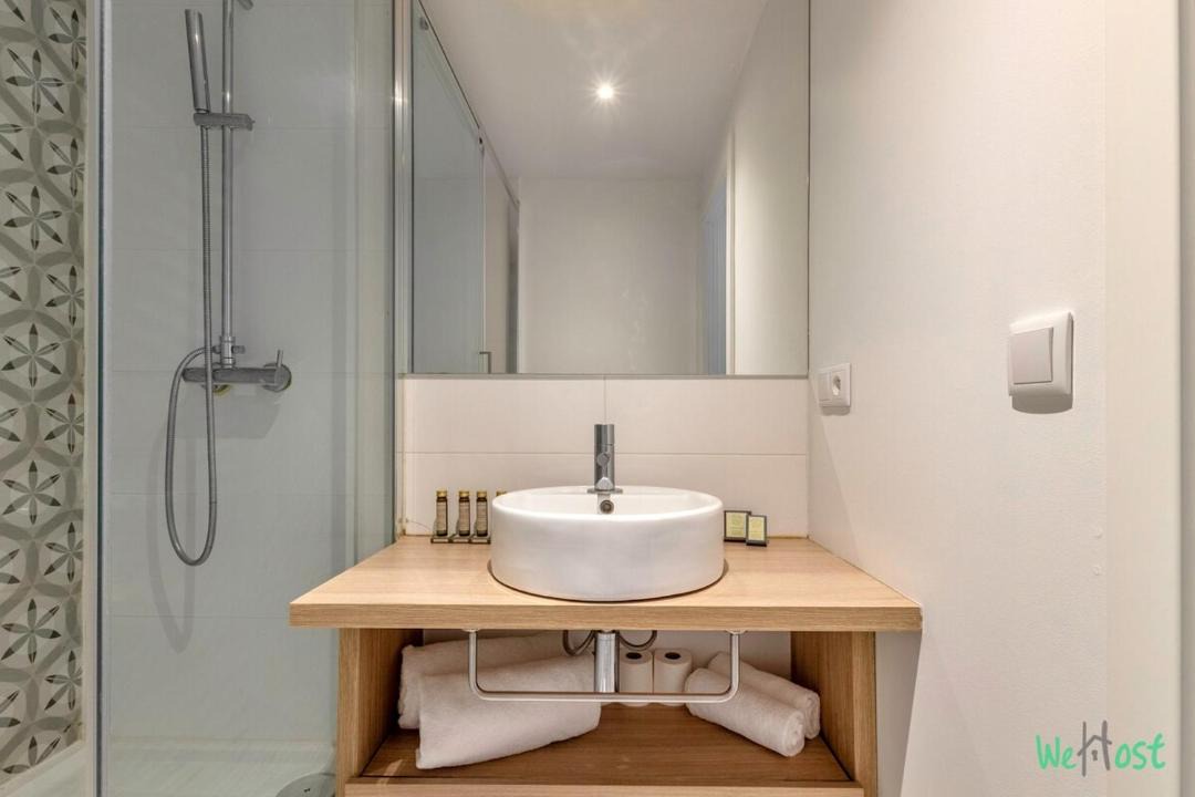 Photo of Bathroom in Vanves