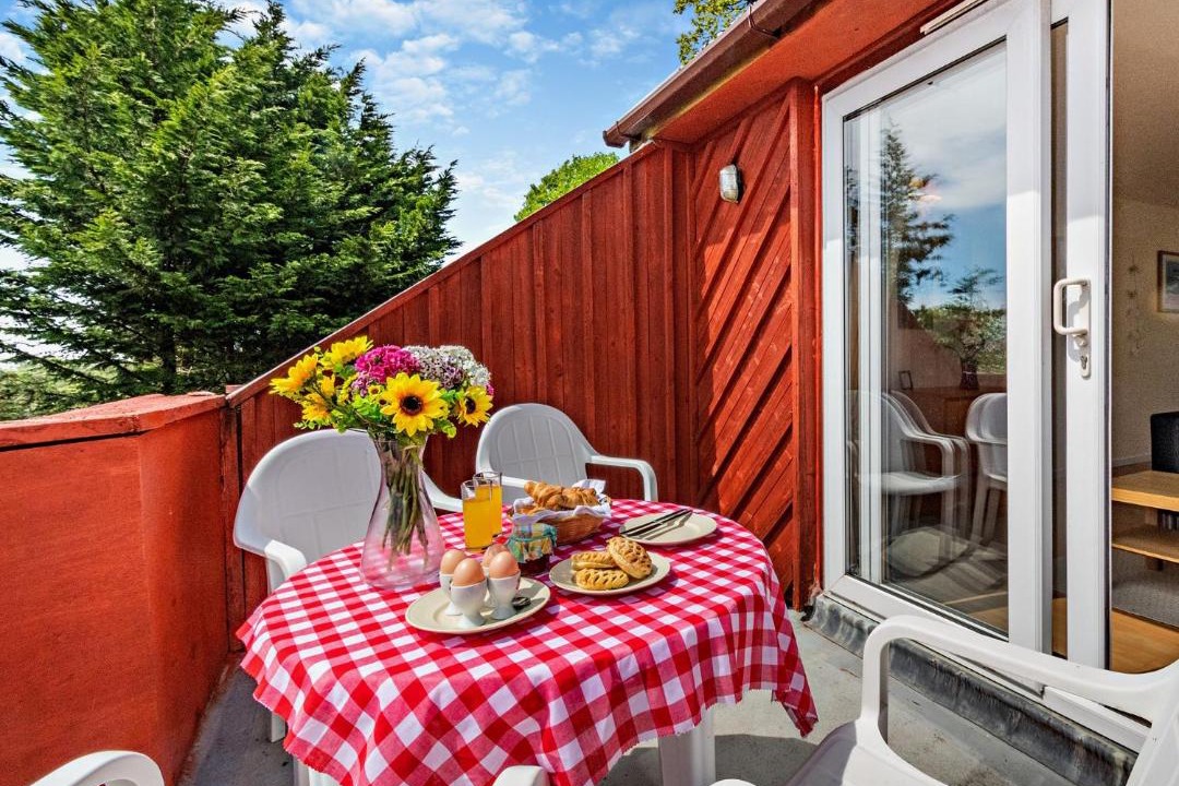 Photo of Patio Balcony in Llanteg