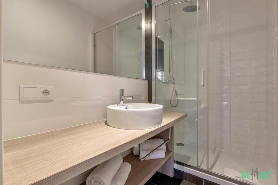 Photo of Bathroom in Vanves