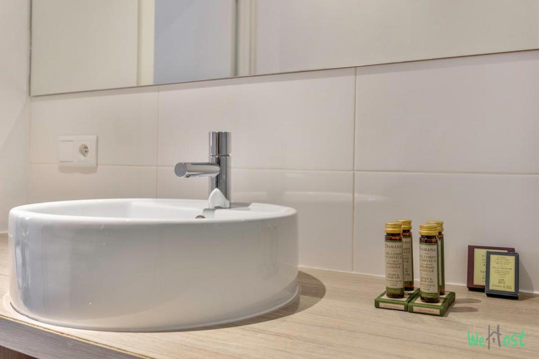 Photo of Bathroom in Vanves