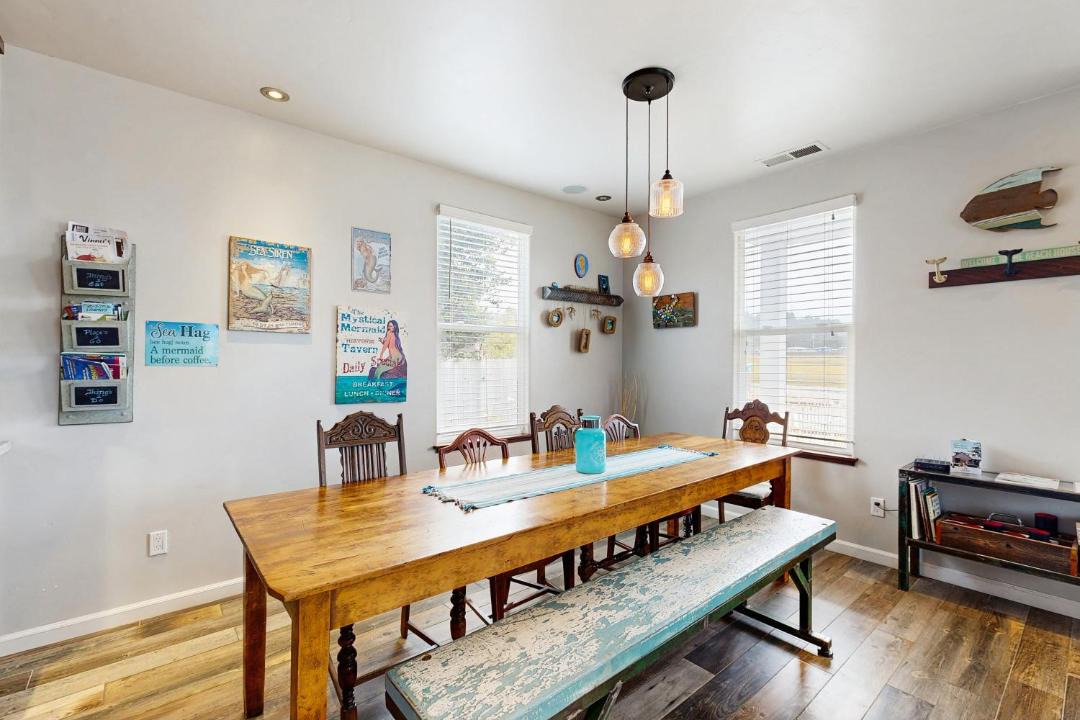 Photo of Others in Cleone