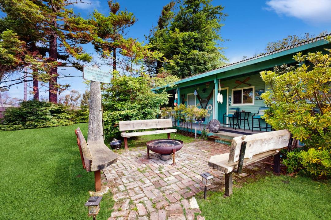 Photo of Others in Cleone