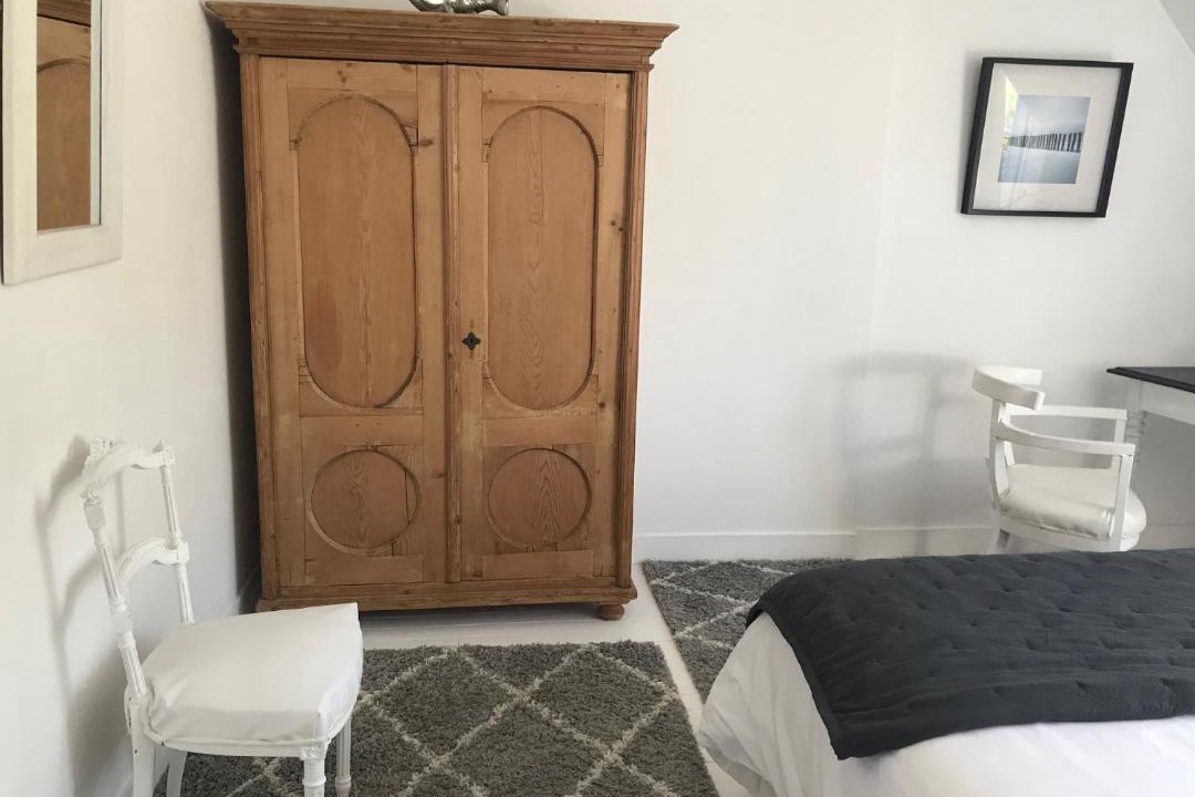 Photo of Bedroom in Dragey-Ronthon