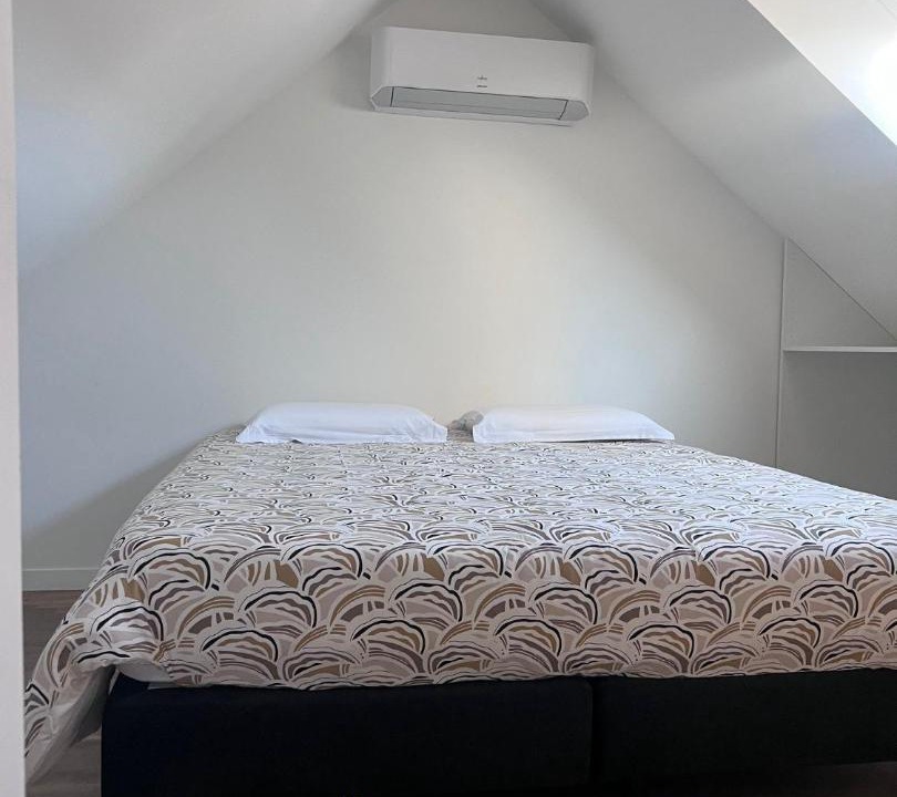 Photo of Bedroom in Leval