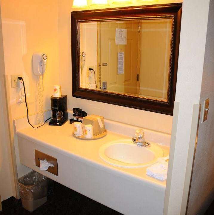 Photo of Bathroom in Lamar Heights
