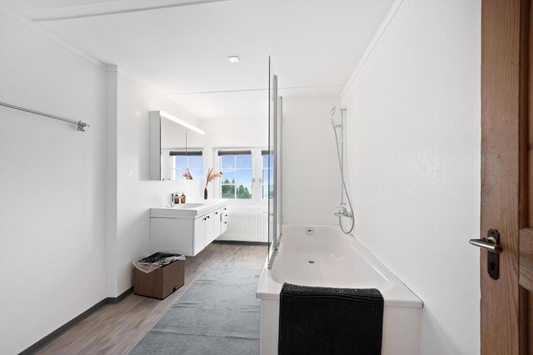 Photo of Bathroom in Gais