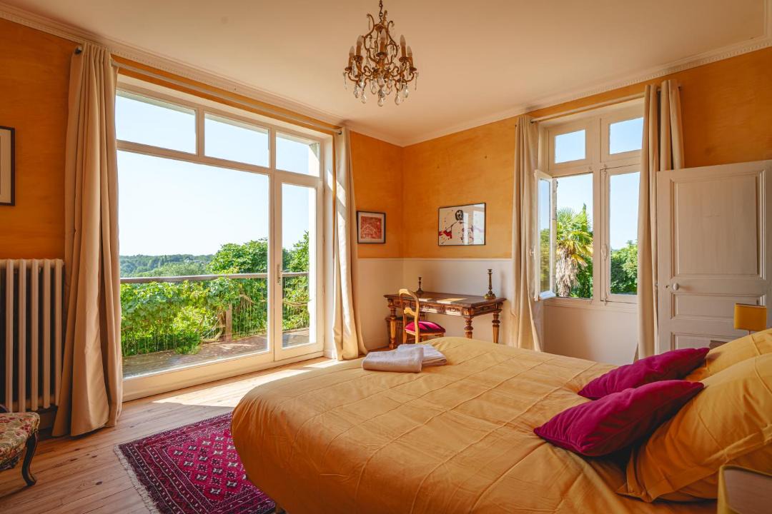 Photo of Bedroom in Chenehutte-Treves-Cunault