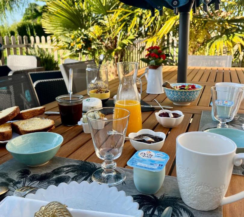 Photo of Others in Bures