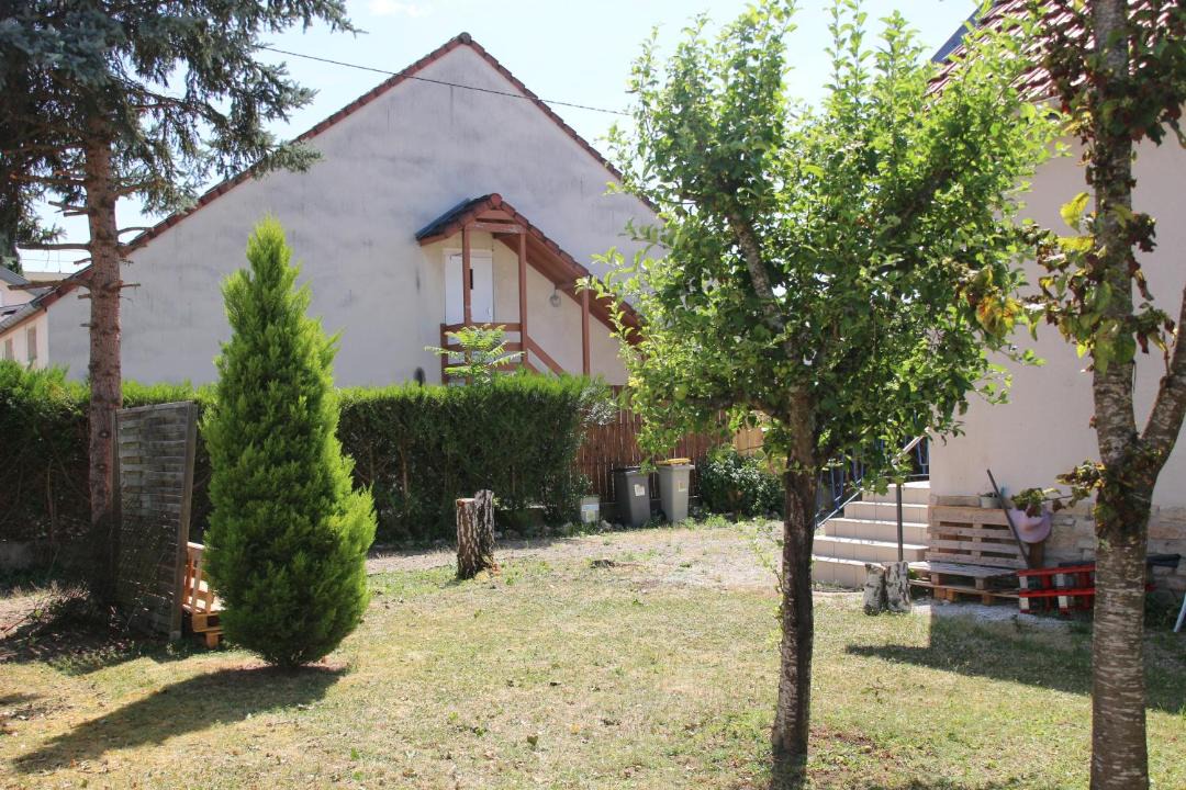 Photo of Others in Montmuzard