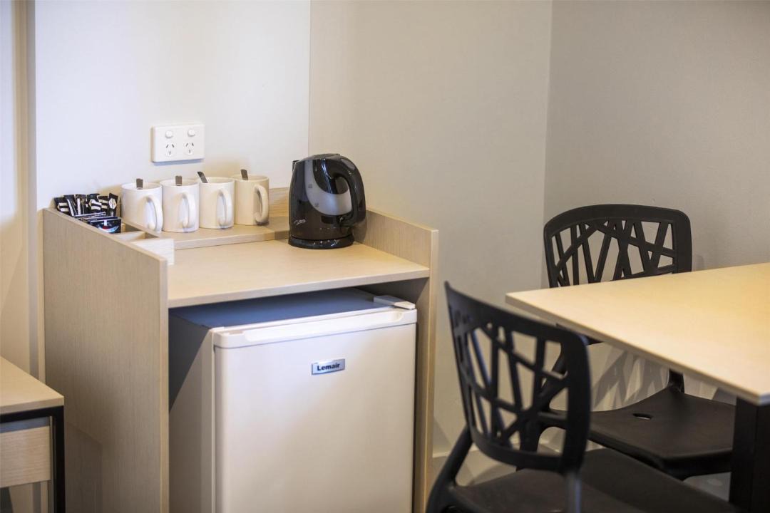 Photo of Others in Sunshine West