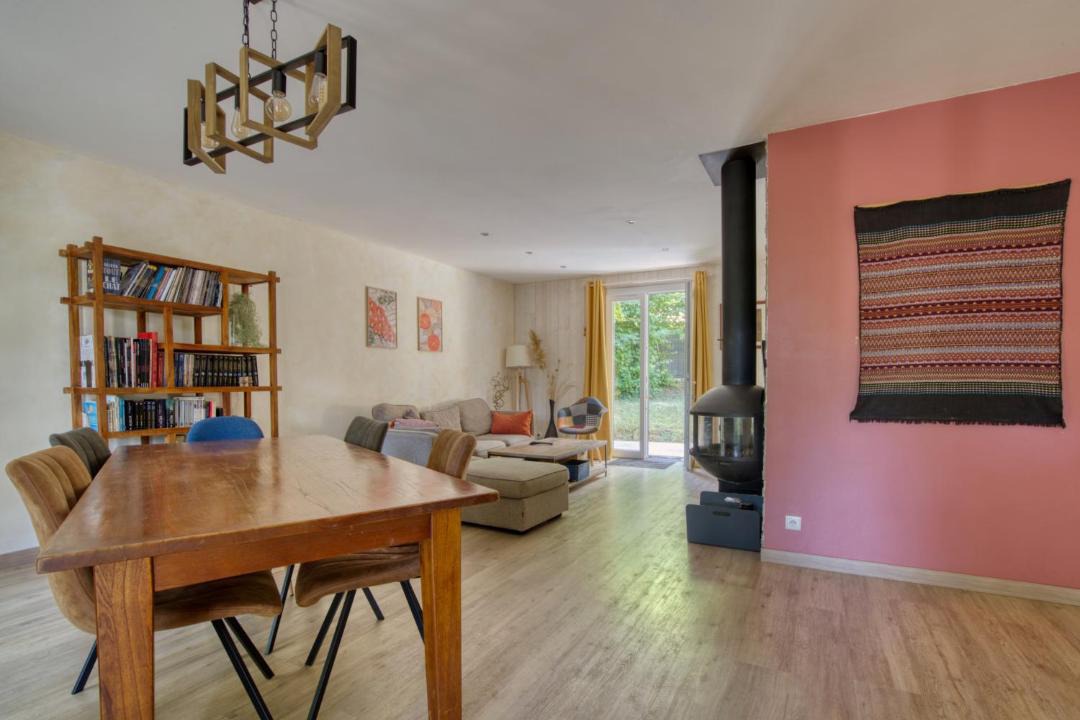 Photo of Others in Voeuil-et-Giget