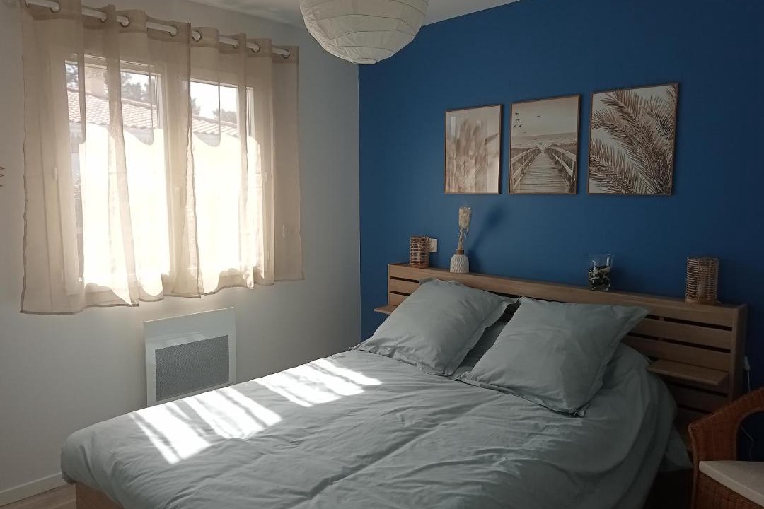 Photo of Bedroom in Vendays-Montalivet