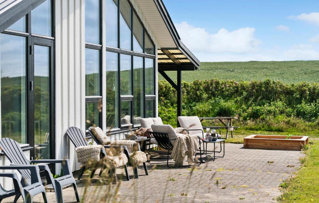 Photo of Others in Trans